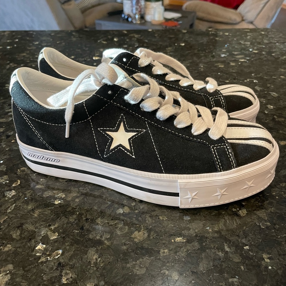 Platform Converse